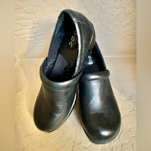 boc shoes size 8M black color